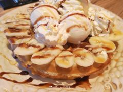 -玛格萝妮(汇智国际商业中心店)