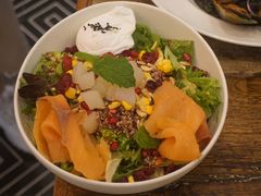 -FLOVIE FLORIST CAFE