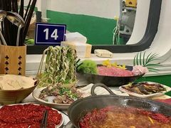 -扎起市井老火锅(乐山总店)