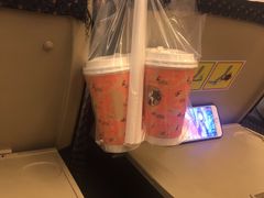 -茶理宜世(东方宝泰店)