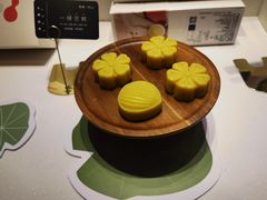 -阮大兴糕团(滨江宝龙店)
