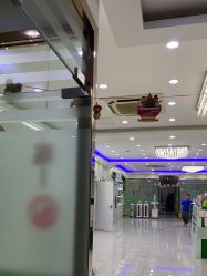 -苗医生0感祛痘连锁