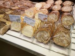 -巴黎贝甜(常德路店)