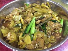 酸西瓜炆鱼-麦园农庄·西江河鲜