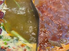 -鹿鸣山草本茶香火锅(园西路店)