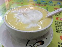 椰子凤凰奶糊窝蛋-玉椰林甜品店(创始店)