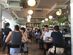 -ROAST coffee & eatery