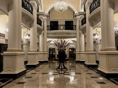 -LONG BAR 廊吧(外滩华尔道夫酒店)