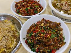 -笨罗卜浏阳菜馆(太平街店)