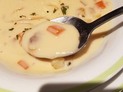 奶油海鲜浓汤-萨莉亚意式餐厅(杭州西溪龙湖天街店)