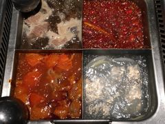 牛油麻辣锅底-海底捞火锅(团结桥店)