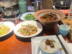 -魏铭鱼头捞饭(晋阳路店)