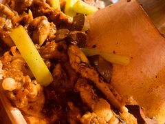 -炉小二铜锅牛蛙•川湘菜(三里屯店)