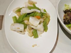 -荟廷·晶萃(陆家嘴尚悦湾店)