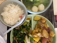 -鲸育宝宝月嫂(徐汇店)