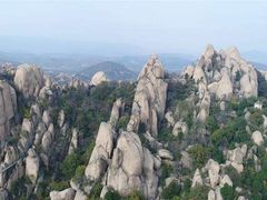 -嵖岈山风景区