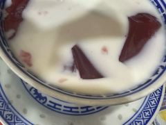 -广信牛奶甜品世家(台东店)