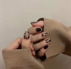 -赢韵美甲美睫瑞士净斑中心