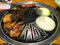 -老炉家木炭烤肉(长江国际店)