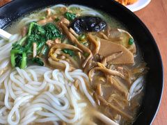 -老妈米线(港龙店)