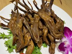 鸭舌头-兔爸私家小厨(新北万达店)