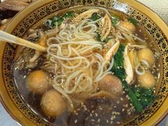 -弥勒卤鸡米线(沪瑞线店)