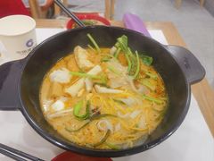 -吕阿婆骨汤麻辣烫(云岗店)