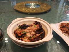-老码头黑皮肘子锅包肉(赣水路店)