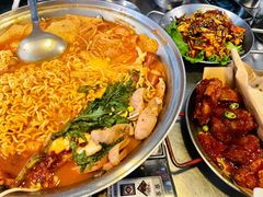 -富乐满韩国正宗炸鸡韩国料理(虹泉路店)