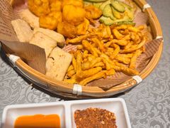 -花菇朵·云山雀 ll 野生菌锅·野果酸汤·精品滇菜(万柳店)