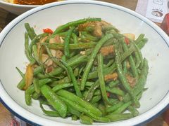 -黄泥岗·地道湖北菜(奥特莱斯店)