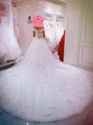 点击看大图 -GRACE KELLY婚纱与礼服(北京店)