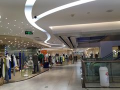 -广州壹马服装广场