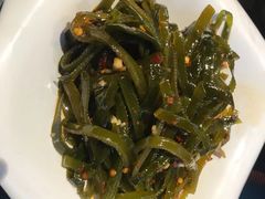 酸辣海带丝-咏哇美蛙美味(厦门罗宾森店)