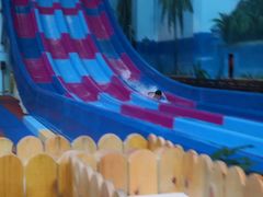 -青岛东方影都融创水世界