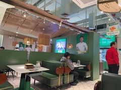 -费大厨辣椒炒肉(高铁吾悦广场店)