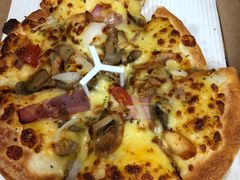 新奥尔良风情烤肉比萨-必胜客(阿罗海店)