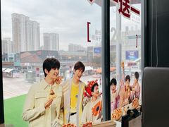 -必胜客(证大大拇指店)