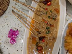 -小董哥烤串·爆汁大油边(故宫店)