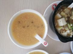 -闫家驴肉老店(华电一校店)