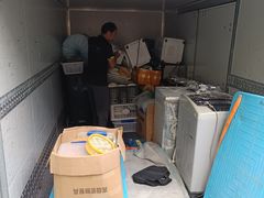-安东易迷你自助仓储寄存仓库(草桥店)