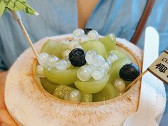-椰吉满•鲜椰饮品(侨港黑金冠好店)
