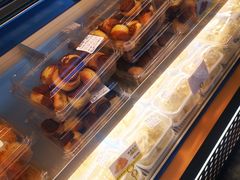 -鲍师傅糕点(江苏路店)