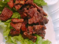 烤猪颈肉-玖月时尚泰式餐厅