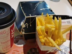 -肯德基(湾畔店)