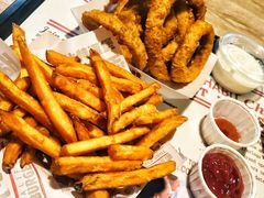 -The Habit Burger Grill 哈比特汉堡(复兴soho店)