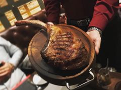 -恰餐厅及酒吧 CHAR Bar & Grill (北京丽都皇冠假日店)