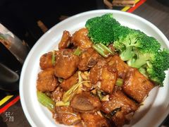 -新侗家食府(蟠桃宫店)