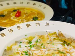 可以喝汤的酸菜鱼-川里谈·川味小馆(北京路店)