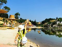 -彩色沙林风景区